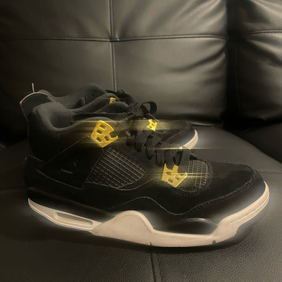 Royalty Jordan 4s - Picture 6 of 8